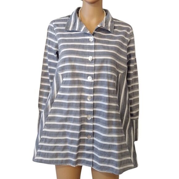 John Mark Women's Size Small Horizontal Striped Flowy Button up with Pockets - Picture 1 of 15